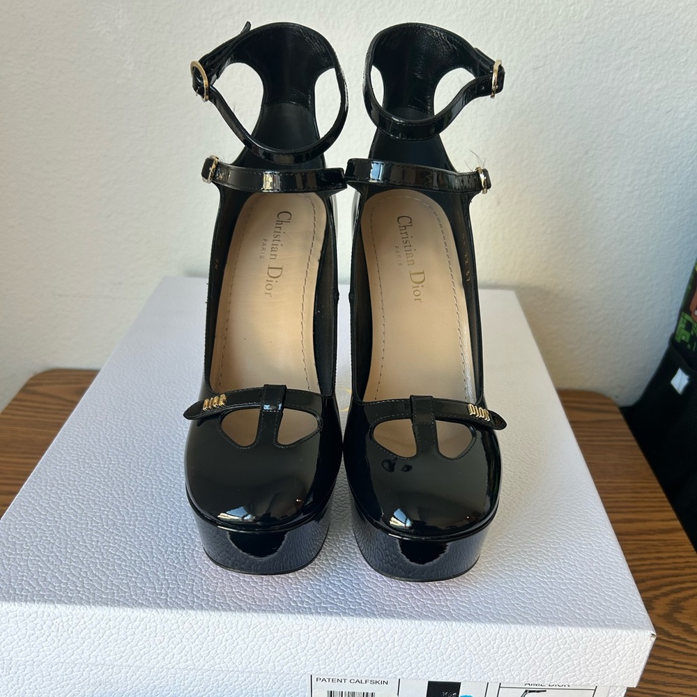 Dior Aime Black Patent Calfskin Pumps-38